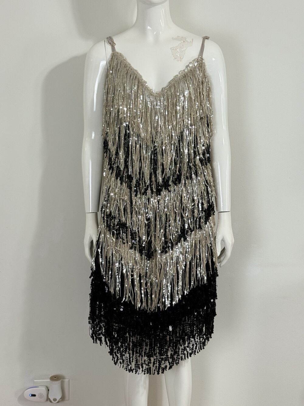 Luxxel Sequin Fringe Mini Dress Women’s Size L Gold Black Gatsby Flapper 1920s